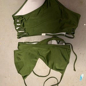 Green high waisted bikini with strappy side bottom